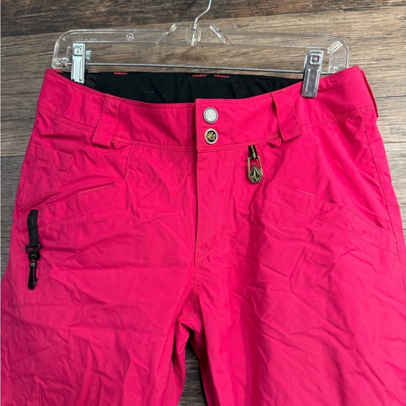 Volcom Pink Women's Ski Snow Pants Insulated with Unique Pocket Design - Picture 6 of 10